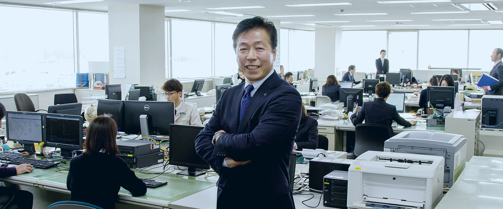 El presidente Masaaki Shioiri de MAEDA Seisakusho Co. en la oficina MAEDA Japón
